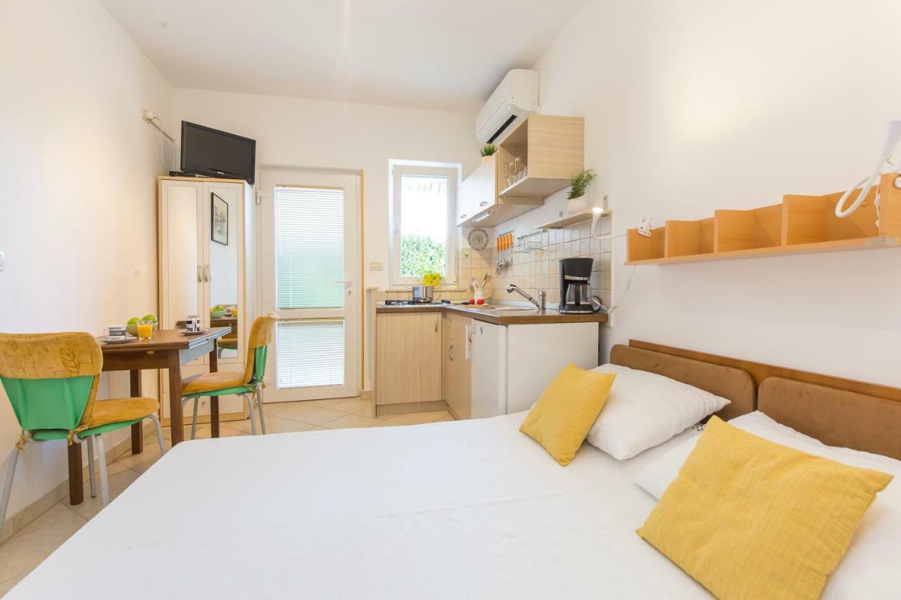 Sveta Marina Apartment Andrea מראה חיצוני תמונה